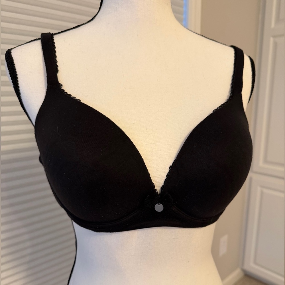 Victoria's Secret Classic Black Bra